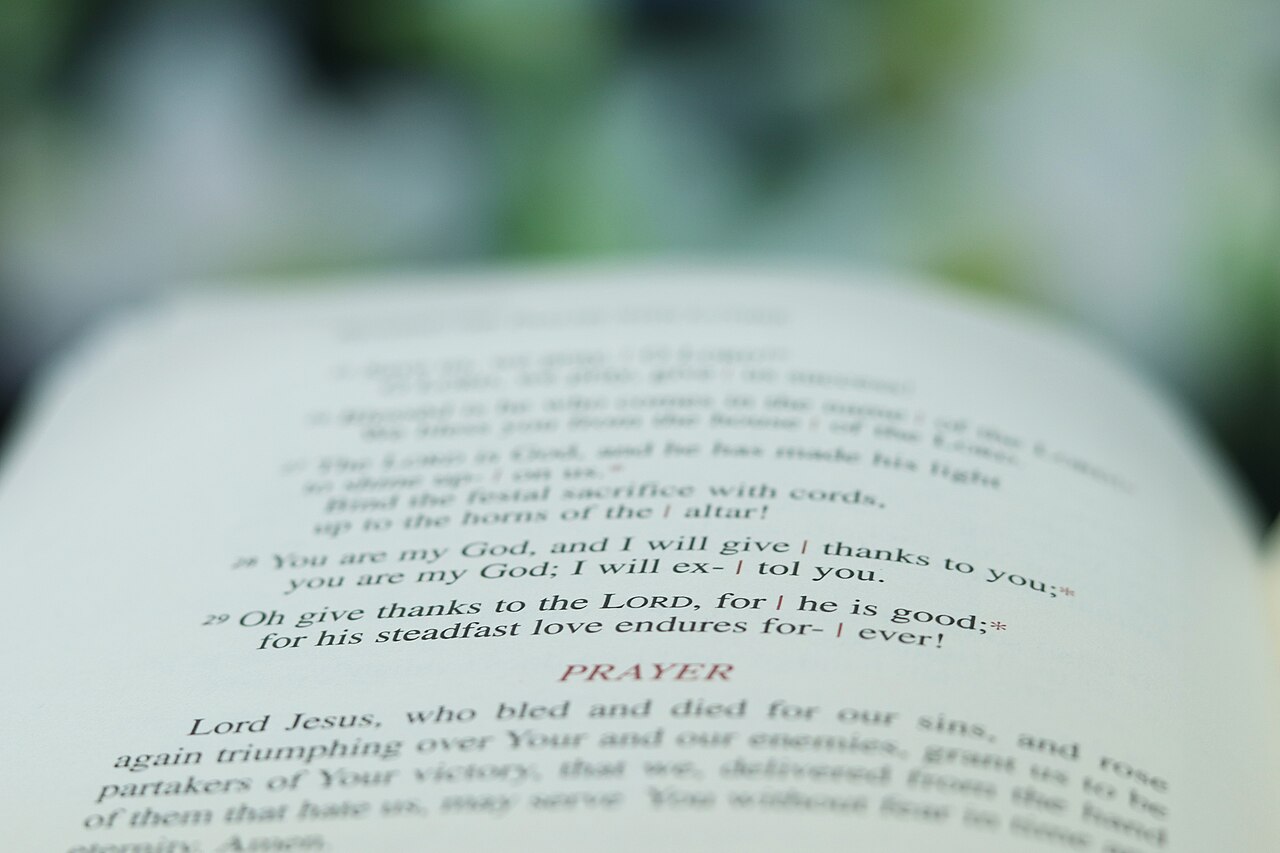 Easter Sunday — Easter Bible Psalm 118 1