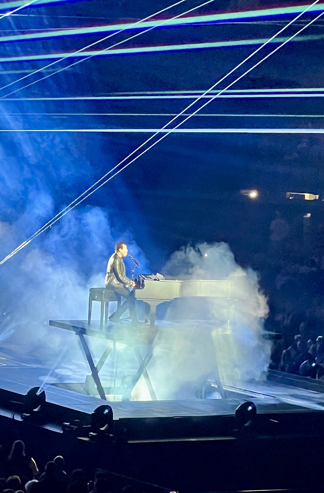 LIONEL RICHIE REVEALS HIS 'POP POP' ENERGY IS SO STRONG THAT DAUGHTER SOFIA AND SON-IN-LAW ELLIOT GRAINGE ARE TRYING TO PRY HIM AWAY FROM BABY HENRY