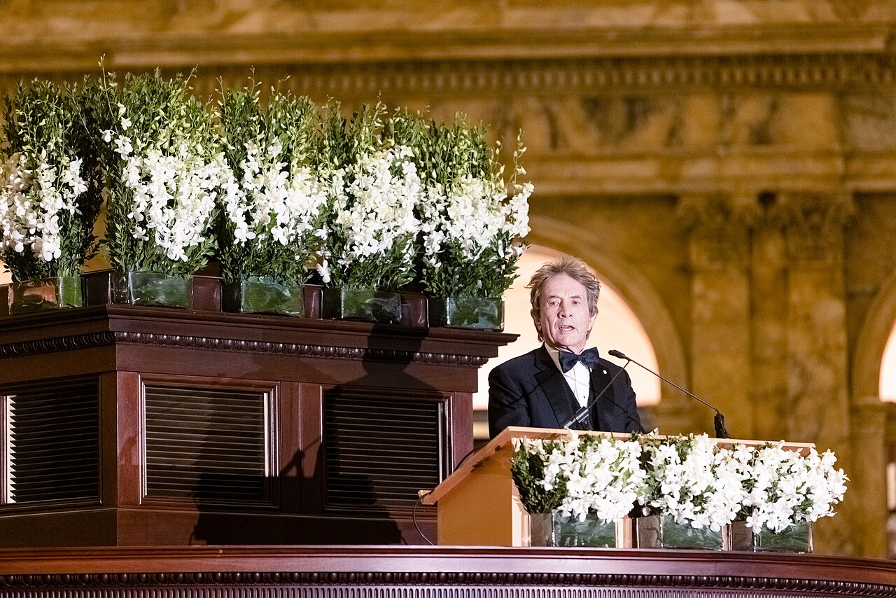 MARTIN SHORT NETFLIX DOCUMENTARY 'MARTY, LIFE IS SHORT' TRAILER DEBUTS WITH STEVE MARTIN VOICEOVER AS LATE DAUGHTER'S TRAGEDY LOOMS OVER FILM