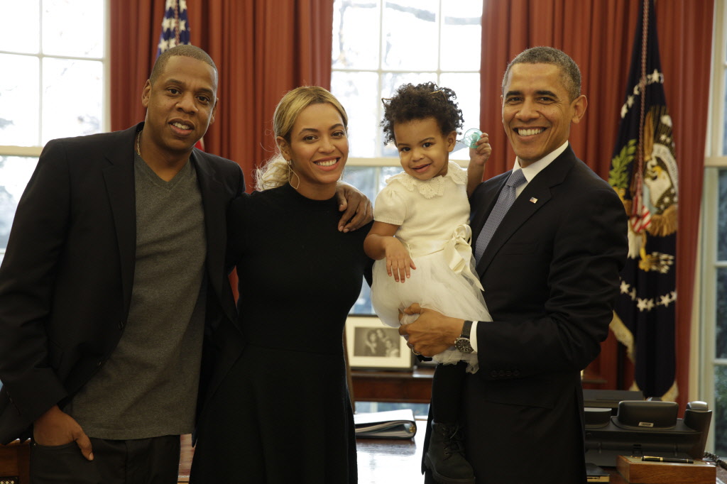 BLUE IVY CARTER DEBUTS STUNNING 5.39-CARAT YELLOW DIAMOND NECKLACE AT MET GALA 2026